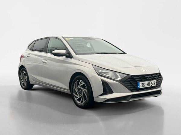 Hyundai i20 Hatchback, Petrol, 2025, Grey