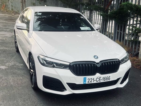 BMW 5-Series Saloon, Petrol Plug-in Hybrid, 2022, White