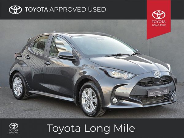 Toyota Yaris Hatchback, Petrol Hybrid, 2025, Grey