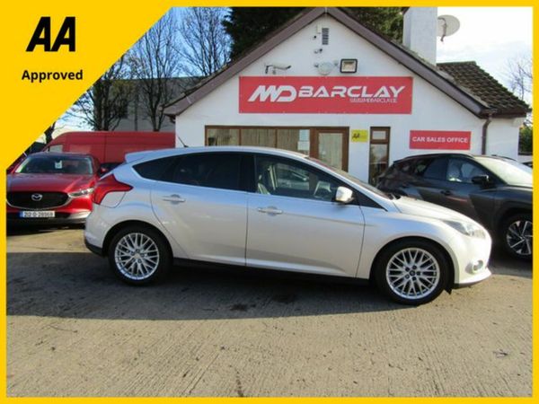 Ford Focus Hatchback, Diesel, 2012, Silver