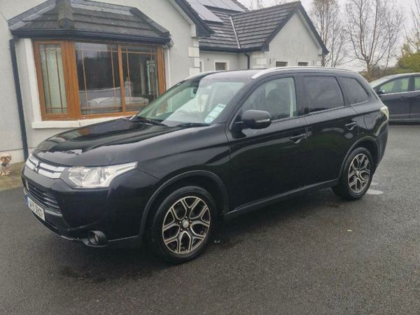 Mitsubishi Outlander SUV, Diesel, 2014, Black