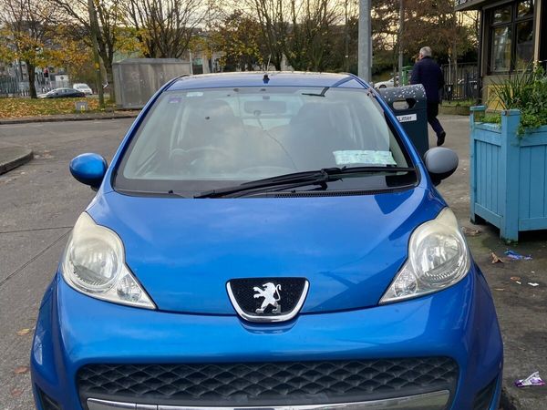 Peugeot 107 Hatchback, Petrol, 2009, Blue