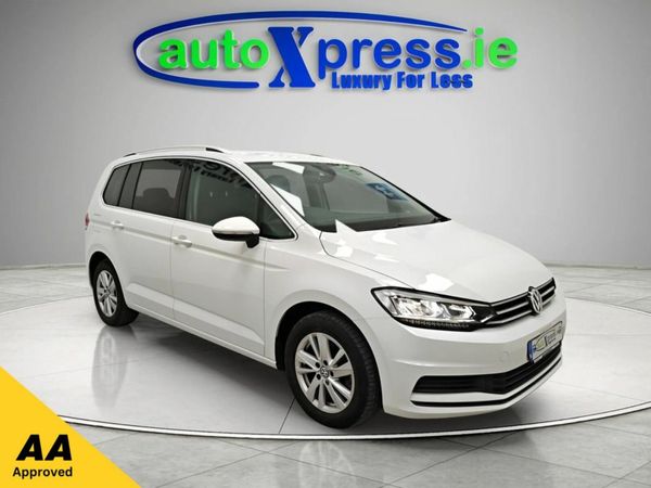Volkswagen Touran MPV, Petrol, 2020, White