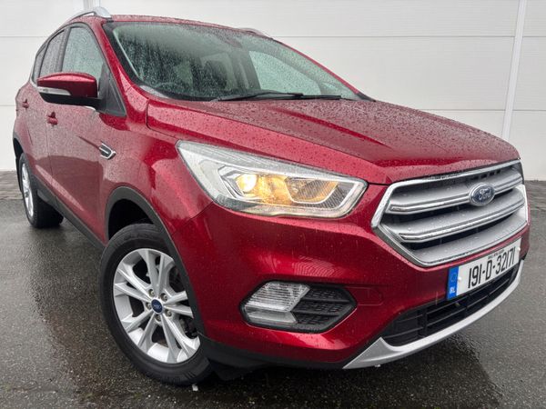 Ford Kuga SUV, Diesel, 2019, Red