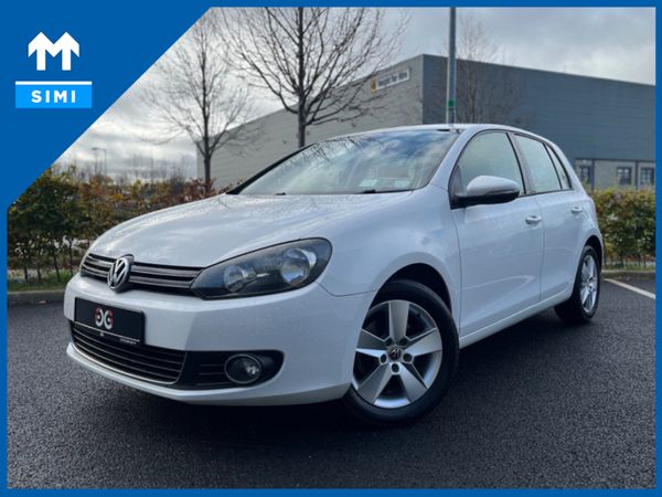 Volkswagen Golf Hatchback, Petrol, 2012, White