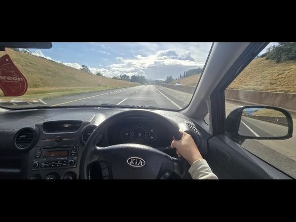 Kia Carens MPV, Diesel, 2009, Grey