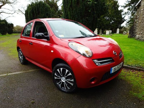 Nissan Micra Hatchback, Petrol, 2006, Red
