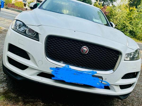 Jaguar F-Pace SUV, Diesel, 2020, White