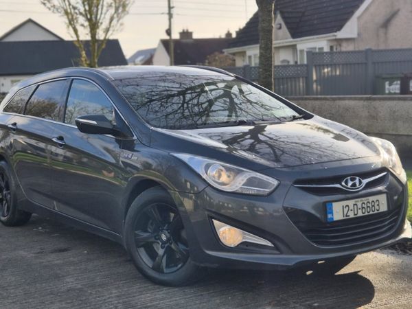 Hyundai i40 Estate/Jeep, Diesel, 2012, Grey