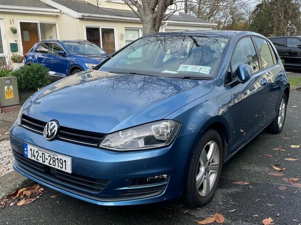 Volkswagen Golf Hatchback, Petrol, 2014, Blue
