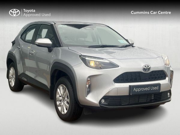 Toyota Yaris Cross SUV, Petrol Hybrid, 2025, Silver