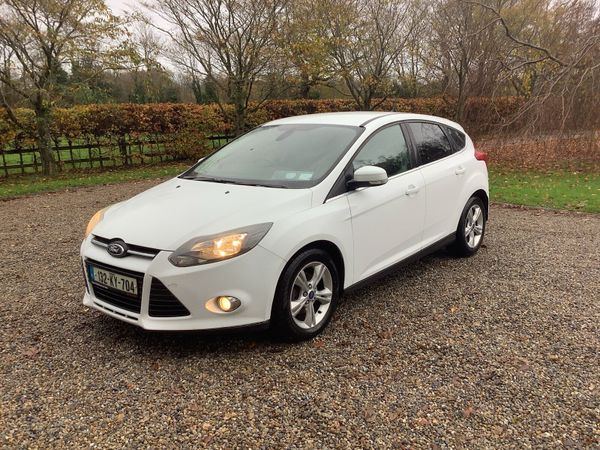 Ford Focus Hatchback, Diesel, 2013, White