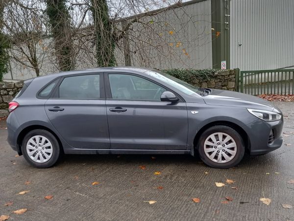 Hyundai i30 Hatchback, Petrol, 2018, Grey