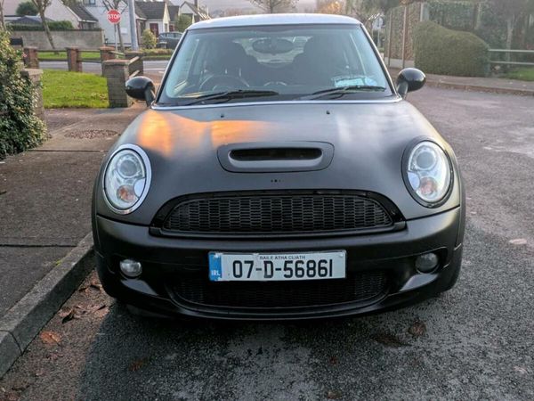 Mini Cooper Hatchback, Petrol, 2007, Red
