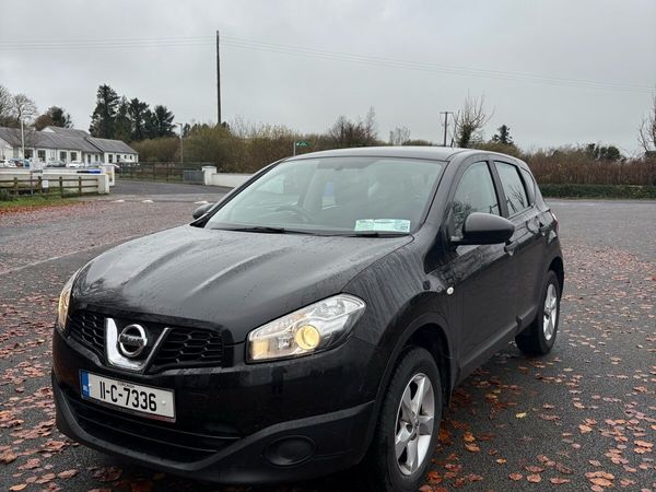 Nissan Qashqai Hatchback, Diesel, 2011, Black