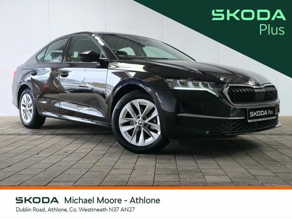 Skoda Octavia Saloon, Diesel, 2025, Black