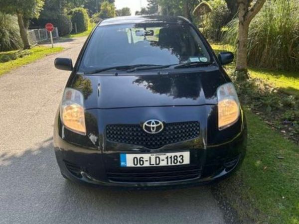 Toyota Yaris Hatchback, Petrol, 2006, Black