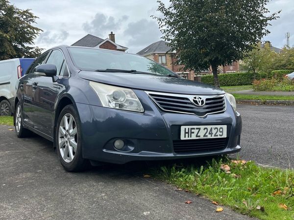 Toyota Avensis Estate, Petrol, 2010, Blue