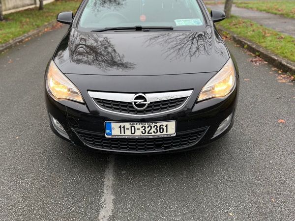 Opel Astra Estate, Diesel, 2011, Black