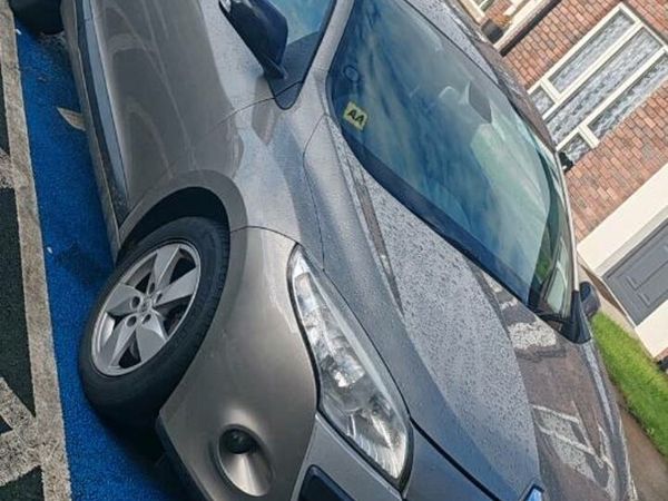 Renault Megane Coupe, Diesel, 2010, Gold