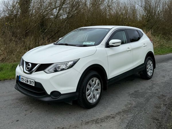 Nissan Qashqai SUV, Diesel, 2017, White