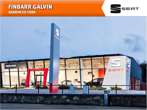 SEAT Arona SUV, Petrol, 2021, Red