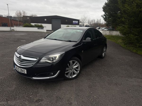 Vauxhall Insignia Hatchback, Diesel, 2014, Black