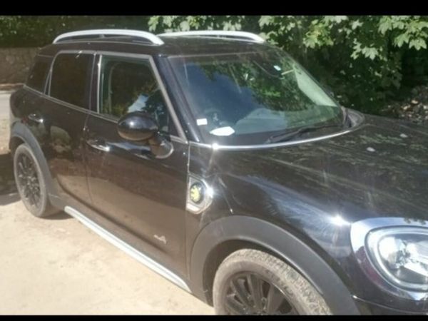 Mini Countryman SUV, Petrol Plug-in Hybrid, 2019, Black