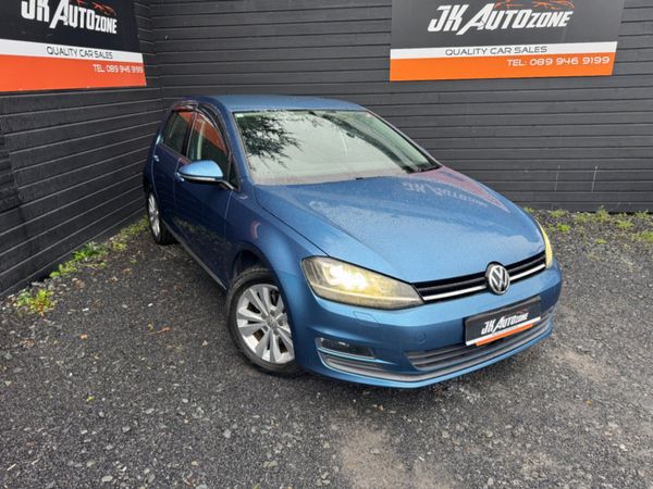 Volkswagen Golf Hatchback, Petrol, 2014, Blue