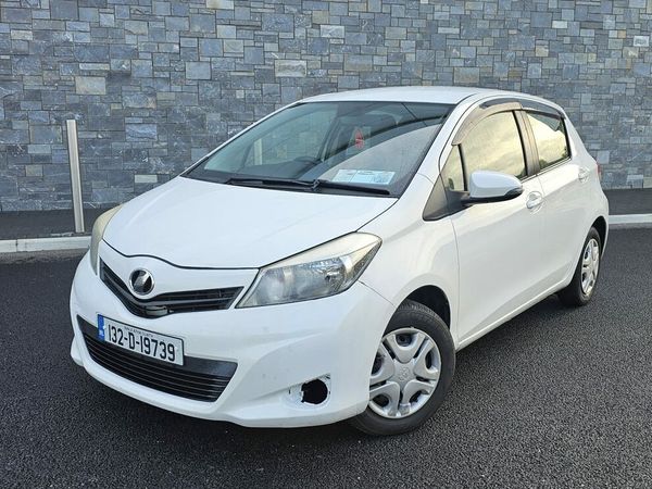 Toyota Vitz Hatchback, Petrol, 2013, White