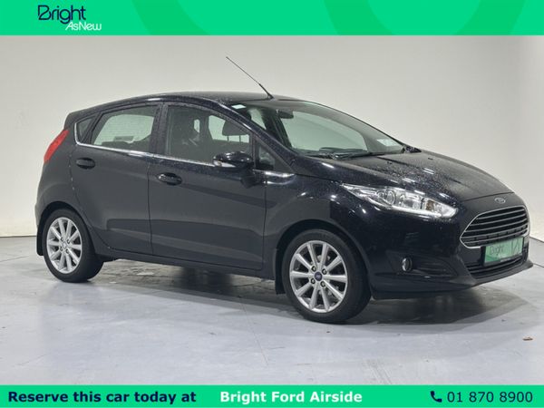 Ford Fiesta Hatchback, Petrol, 2015, Black