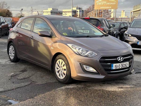 Hyundai i30 Hatchback, Petrol, 2015, Bronze