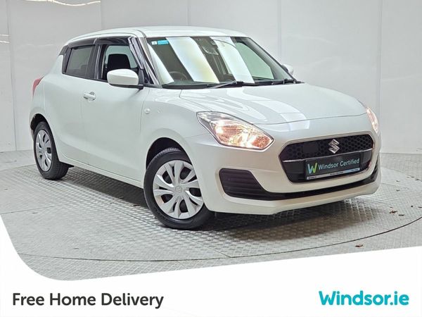 Suzuki Swift Hatchback, Petrol, 2019, White