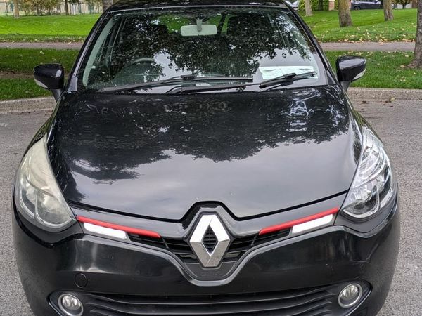 Renault Clio Hatchback, Diesel, 2014, Black