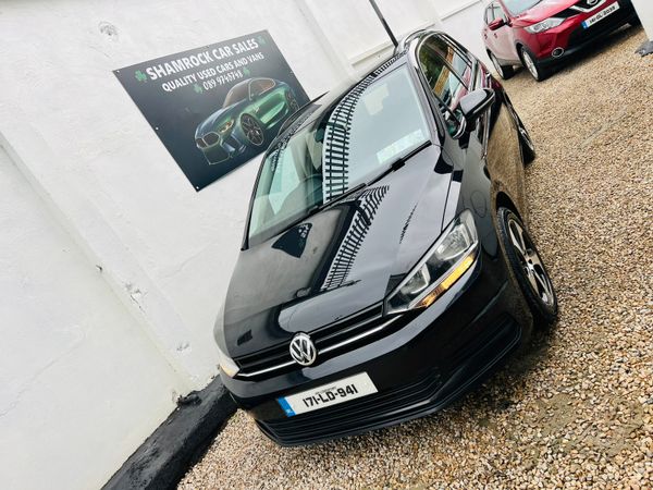 Volkswagen Touran MPV, Diesel, 2017, Black