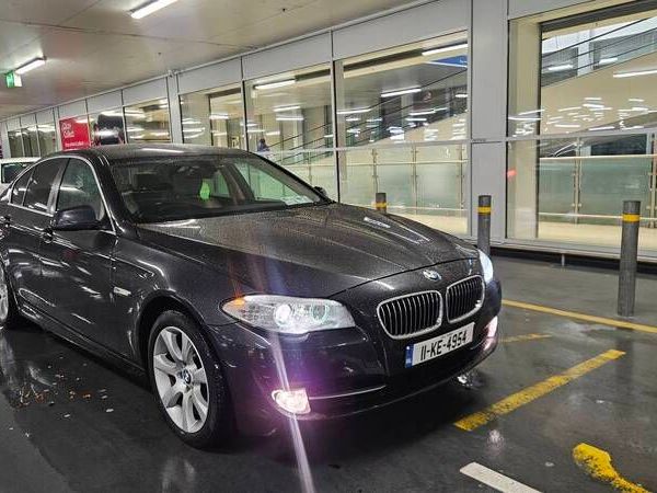BMW 5-Series Saloon, Diesel, 2011, Grey