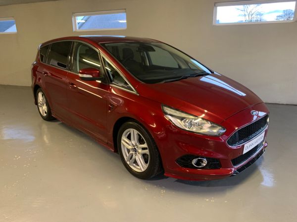 Ford S-Max MPV, Diesel, 2016, Red