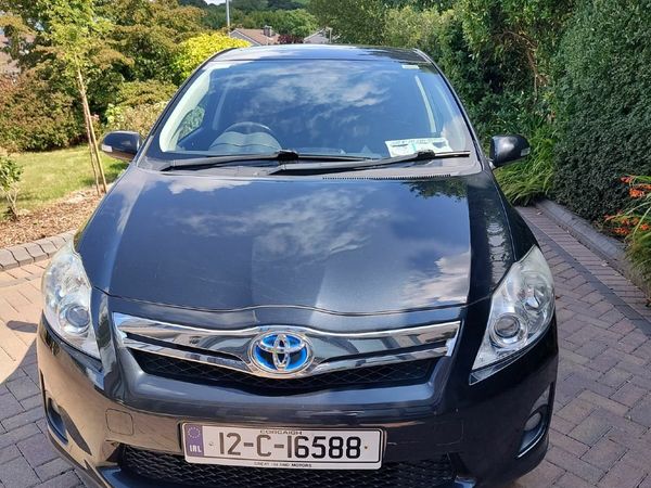 Toyota Auris Hatchback, Petrol Hybrid, 2012, Black