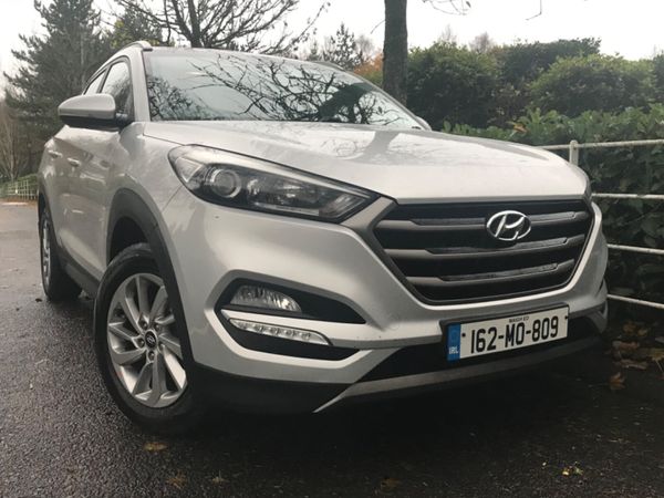 Hyundai Tucson SUV, Diesel, 2016, Silver