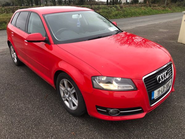 Audi A3 Hatchback, Diesel, 2011, Red