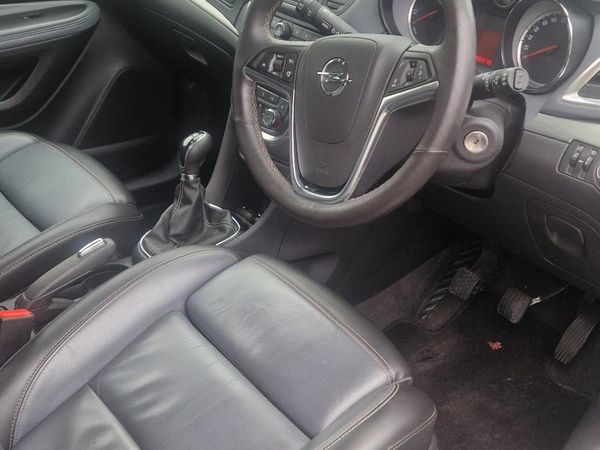 Opel Mokka SUV, Petrol, 2016, Silver
