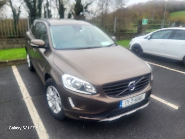 Volvo XC60 SUV, Diesel, 2017, Brown