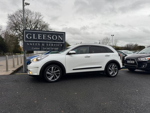Kia Niro SUV, Petrol Hybrid, 2018, White