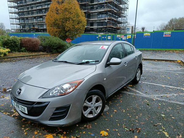 Mazda Mazda3 Saloon, Diesel, 2011, Grey