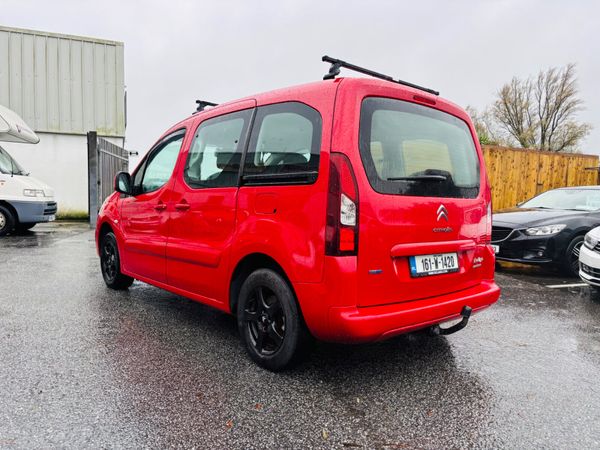 Citroen Berlingo MPV, Diesel, 2016, Red