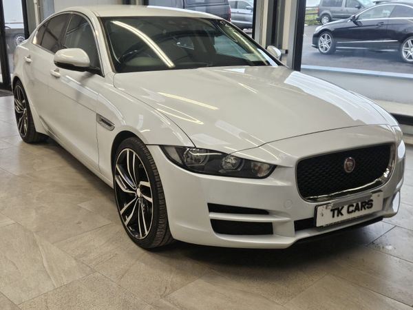 Jaguar XE Saloon, Diesel, 2016, White