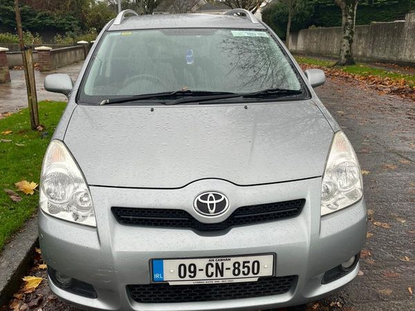 Toyota Corolla Estate/Jeep, Diesel, 2009, Grey