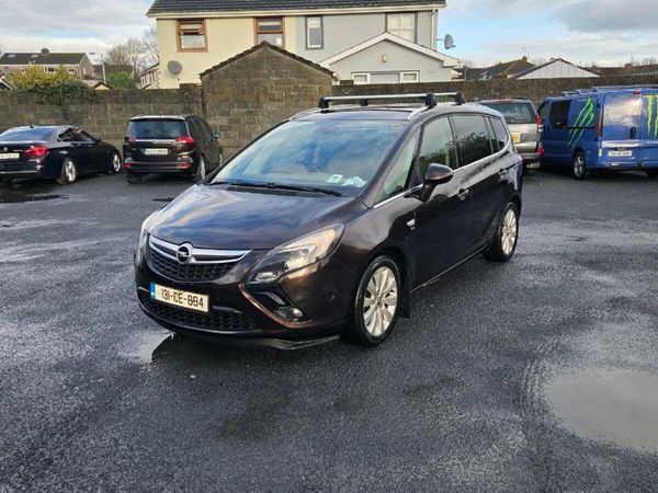 Opel Zafira MPV, Diesel, 2013, Brown