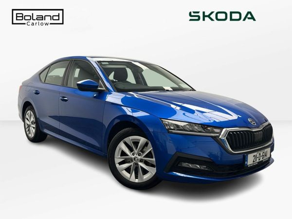 Skoda Octavia Saloon, Petrol, 2021, Blue