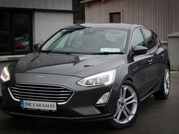 Ford Focus Hatchback, Diesel, 2019, Grey